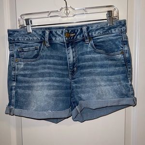 American Eagle Jean Short